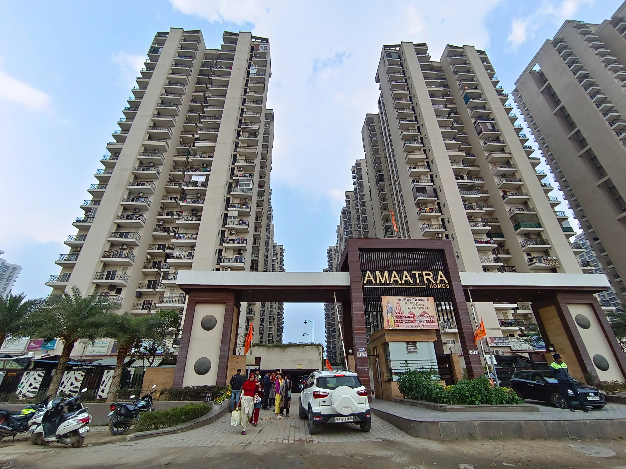 Amatra-Homes-Sector-10-Greater-Noida-West