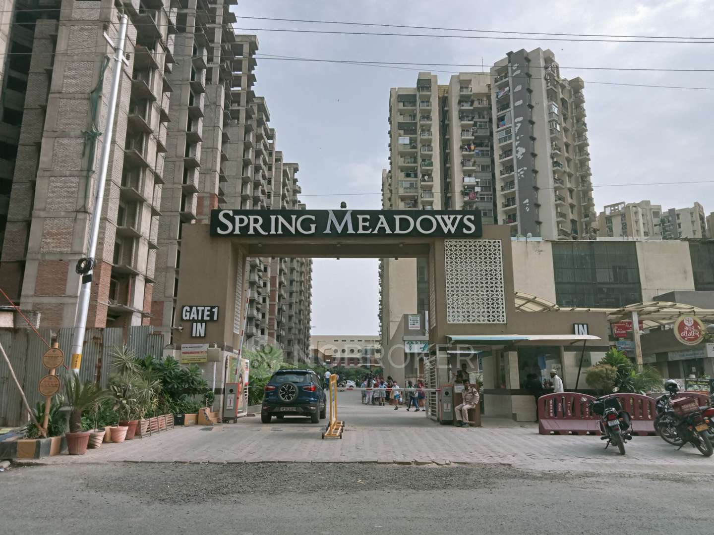Amrapali-Spring-Meadows-Tech-Zone-4-Greater-Noida-West
